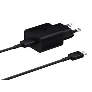 Adaptador de carga rápida 15W para dispositivos compatibles con USB-C.